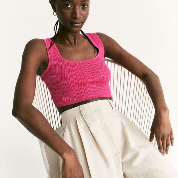 H&M pink ribbed crop top - Picture 3 of 6